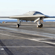 Imagen para el artículo titulado X-47B: el primer dron capaz de despegar y aterrizar de un portaaviones